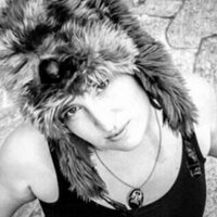 Rebecca Millett (@macgyverite) 's Twitter Profile