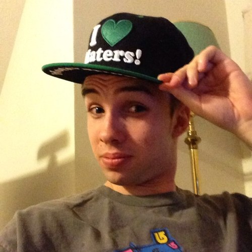 nickname, kbaked. lived in california since i was 10 years old,I used to surf,snowboard,skateboard, and bmx.