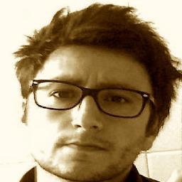 Su FB le persone felici le riconosci perché postano foto di gattini, su Twitter invece da...aspetta, non ci sono persone felici su Twitter.