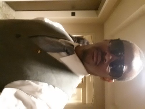 First of all, I love God. I am a father, husband, brother etc. #teamstayingfocused  
#teamleggo
#teamhiscogic
#teambeats
#teamMBC