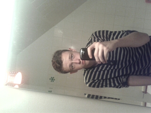 sunsound_76's profile picture. 