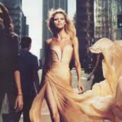 TopmodelNews1's profile picture. 