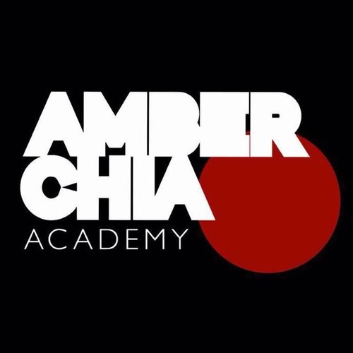 Amber Chia Academy, Malaysia's leading fashion, beauty and creative arts academy with more than 25 instructors, 2000 students, 100 winners. 📲+60.12.339.2185