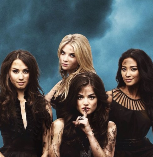 plsecrethints's profile picture. ɑ pʀeттʏ ʟɪттʟe ʟɪɑʀs ғɑɴ ɑccouɴт
Our tweet got answered by Ashley Benson via video on 8-5-13. Check our our website that posts theories, hints and spoilers