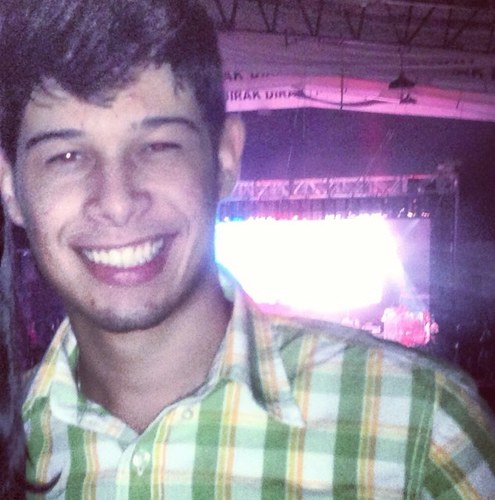 E outra...