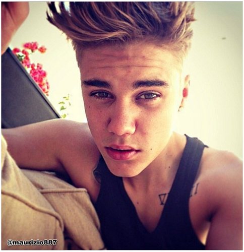 || Mi Idol is Justin || Latina.. || Bitches ||