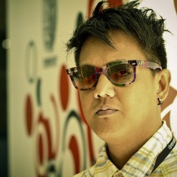 reuvienmozart's profile picture. Who the hell am I?