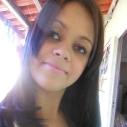 Goiana 24 anos,aux.de enfermagem amo minha profissão sou do signo de virgem e sou corinthiana roxa amo muito meu timão!Membro do:@ClubeDeFollower