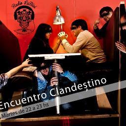 Un programa radial para infieles. Consejos, anecdotas, noticias y mucho más! Todos los martes a las 22 por http://t.co/utz0LsFrHm