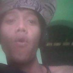 cienkxfriends's profile picture. aku tertegun pada satu perkataan mu yg murni sangat dari hati mu aku tak pernah ada ragu dalam hidup ku krna ku tau kau labuhan teraher ku,