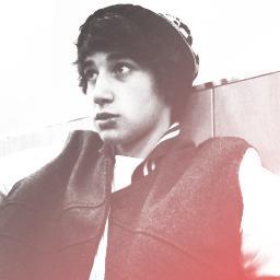 as i gave u a free follow, be fabulous and follow @janoskiansvibe they follow back!!