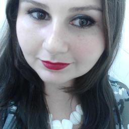 priscilalopess's profile picture. Divertida, falante, jornalista, curiosa, sem noção...