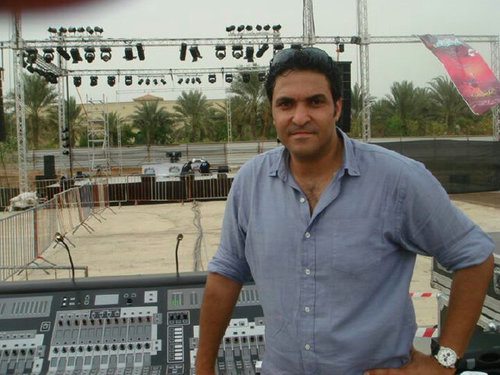 AbdallaAbbas2's profile picture. lonely