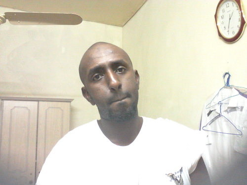 Upgarde_babe's profile picture. no idea what I'm doing over here but just want to read people to tweet