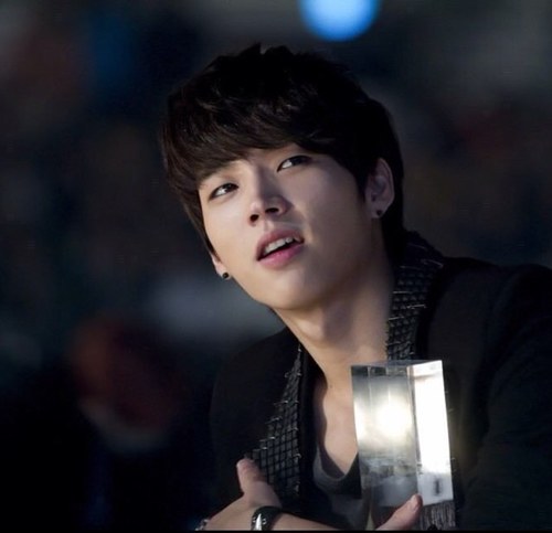 INFINITE.남우현bot(非公式)気分屋。
팬=여친 2012.12.06～START！