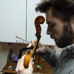Luthier violon à Quebec.