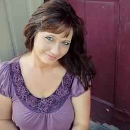 Wife, Mother, Jesus Girl, Artist, Nail Artisan and Lover of all things Creative, Crafty & Colorful.  Nails by CLyons