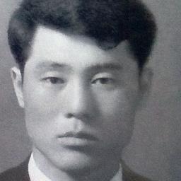 Born in Korea. Educated @ Yonsei University and University of Illinois. Retired Engineer and Moralist(???)