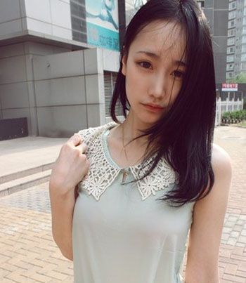 b_gondale's profile picture. Pastel enthusiast, coffee lover often seen hanging out at Starbucks with a cuppa Matcha Latte! ^^