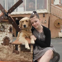 ElysaDeberle's profile picture. i love  my friends