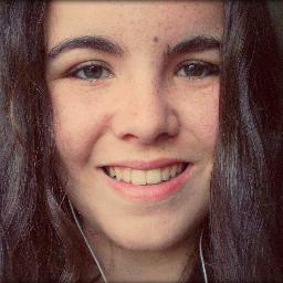 hackée. followez sur @riell_eu por favoj