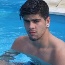 Aquele que tentou e não conseguiu é superior aquele que nada tentou