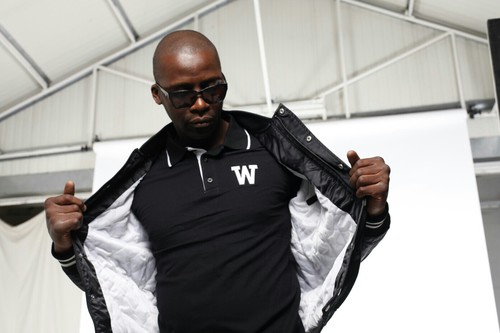 dry_team's profile picture. Team de Dry l'Amiral. Ici on regroupe tous les WatiSoldats qui le soutiennent.Nouvel album MAINTENANT OU JAMAIS, le 14 octobre 2013 dans les bacs