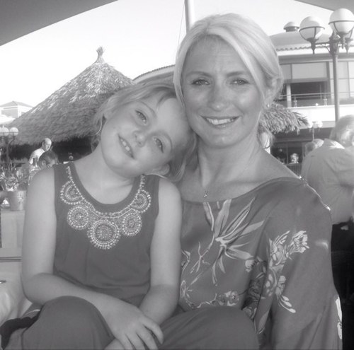 Passionate about Family, Friends & Recruitment. Professional shopper in another life, not much friends and wine cant fix!