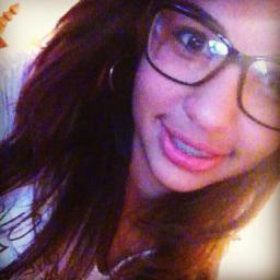 - Deeus, famíLia, amigos, igreja, doritos, chocolate, pepsi, rock, twitter &fb // Fiilha da @MeeryNascimento !  s2