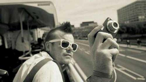 JonfaceDavies's profile picture. Lego builder by trade, glasses wearer by prescription.