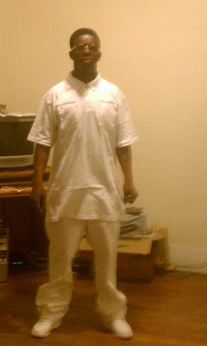 U KNO ME I DNT NEED NO INTRODUCTION AND SHIT.