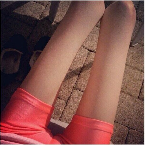 age: 15. Suffered with anorexia for 4 years+  suicidal, Depression, but overcome sh:)  bmi - 16.2.. Avi is not me.