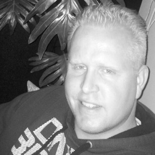 Geboren in De Wijk, 09-08-1982, Data-analist Coöperatie Dichtbij, voetballiefhebber