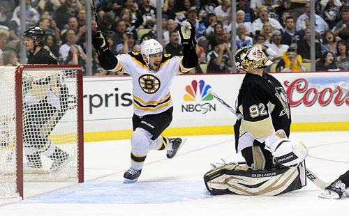Fuck all my haters, Im the best goalie out there i have kept the penguins in all playoffs

The consol centre bitches
