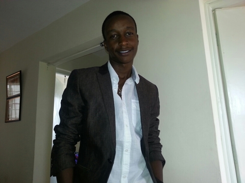 AliallyH's profile picture. 