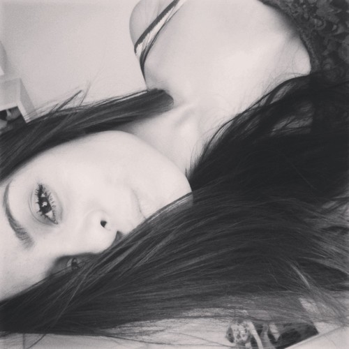Nunca deixe que os seus princípios impeçam você de fazer o que é certo. http://t.co/gUtD5k9y… instagram: _gabibitencourt
