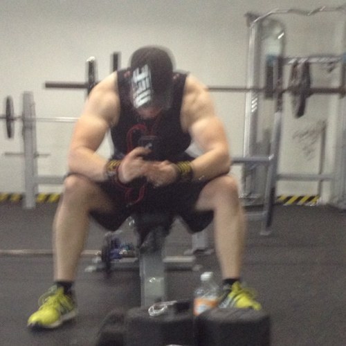 VickKelevra's profile picture. Mis palabras pueden ser un laxante para aquellas personas que viven estreñidas :) .. Peace!