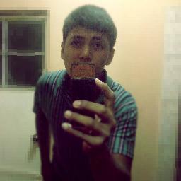 El amor es ciego, sordo, mudo y a veces nos hace mas daño que una puñalada por la espalada. 
Con cuidado por ahi.