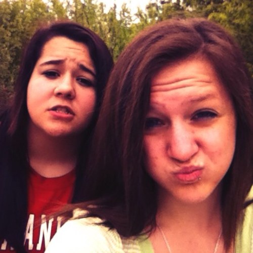 I love life and i try to live it to the fullest!(: