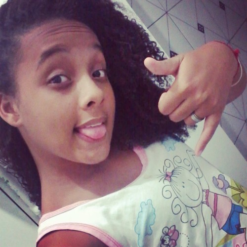 amo : futebol #mais não sei jogar , kkkk - PIZZA , PRAIA , DORITOS *---* , DORMIR , CANTARRRR , kkk , e PERGUNTA PRA MIM :]] ??http://t.co/QKbhTBuzo1