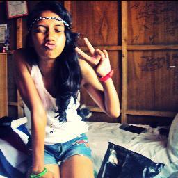 I love to play guitar ♫ Directioner ♥
Proud to be a child of GOD ♥ those 5 idiots 1D:))