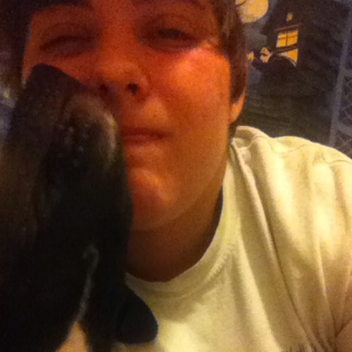 kpppppp22's profile picture. fuck a facebook (: time to tweet..