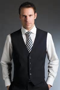 John Levis is a cool man from united kingdom .