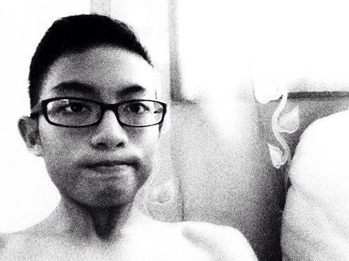 ♡030513♡ 
I'm 13 and I skate. ☠PIERCE THE VEIL☠ Ig: __danish__hyqal__
