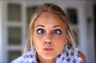 Moi c'est ★SWAGY★ qui descend tout droit de SwagLand avec une imagination débordante! A quoi je sert? Si vous voulez le savoir: followez!★BISOUS★