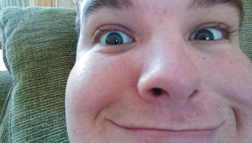 Mikeeee_H's profile picture. I'm an extremely aggressive dude that is ripped up like Rambo and that can jump and kick like Van Damme.