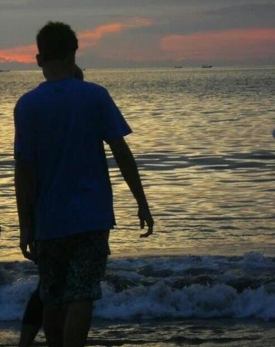 FathanHiz's profile picture. بسم اللة الرحمن  moozher 27   @irmasmoonzher  مع النجاح و التوفيق