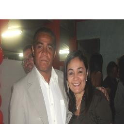 Sou uma mulher que ama viver, tenha uma família linda que Deus me deu, discípulos maravilhosos!!
Trabalho com revendas de cama mesa e banho, Bijuterias, etc.