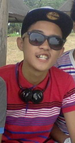 EELYZEIL's profile picture. 