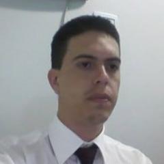 Analista de Sistemas, Cristão e defensor dos valores da família tradicional